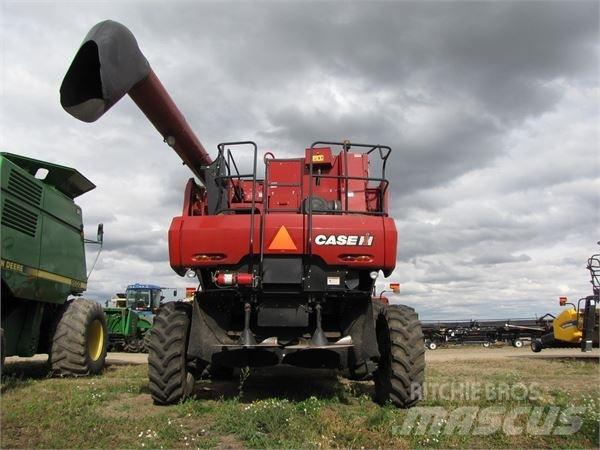 Case IH 7088 聯合收穫機