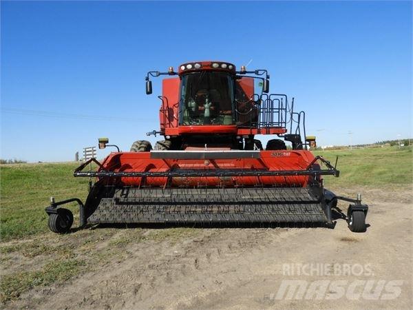 Case IH 8230 聯合收穫機