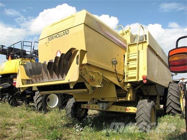 New Holland TX66 聯合收穫機