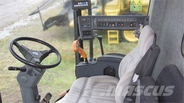 New Holland TX66 聯合收穫機