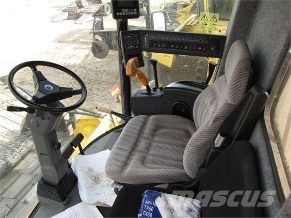 New Holland TX66 聯合收穫機