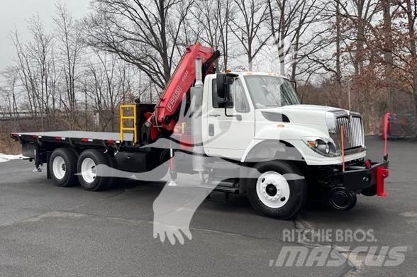 Fassi F335A 木材起重機