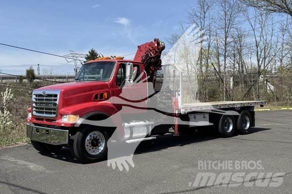 Hiab 225E-6 木材起重機