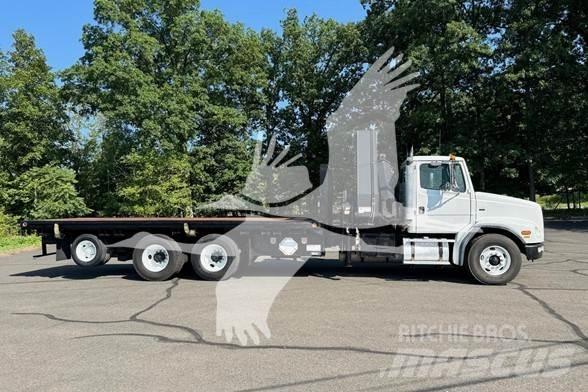 Hiab 300-6 木材起重機