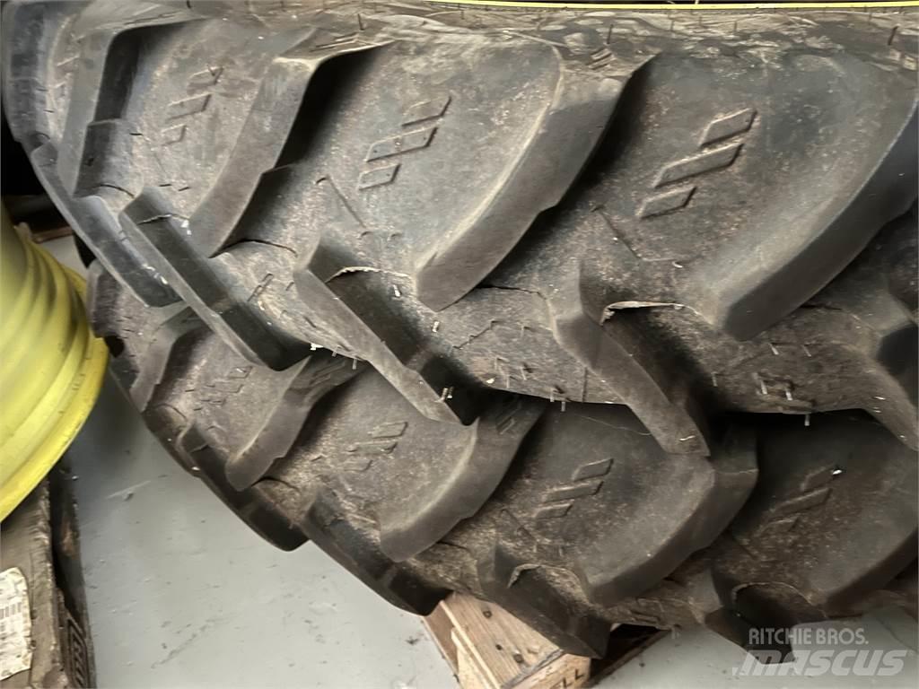  300/95X52 270/95X36 輪胎、車輪和輪圈