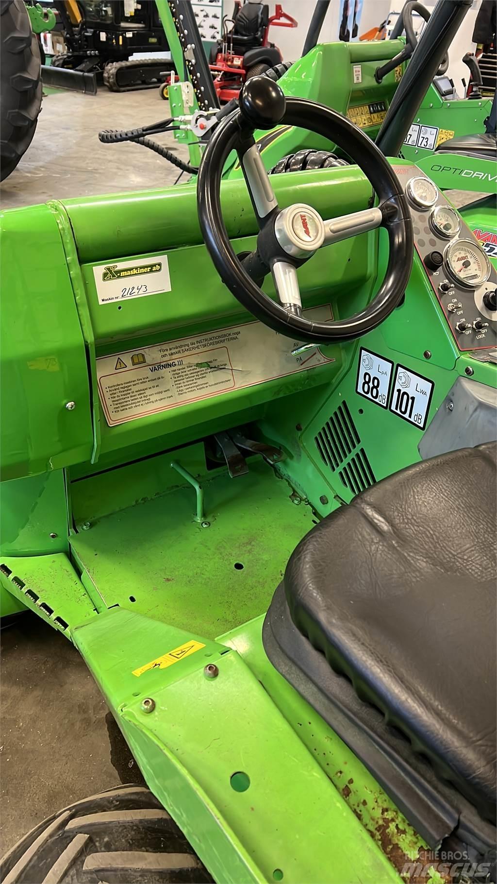 Avant 630 Beg 滑移轉向裝載機