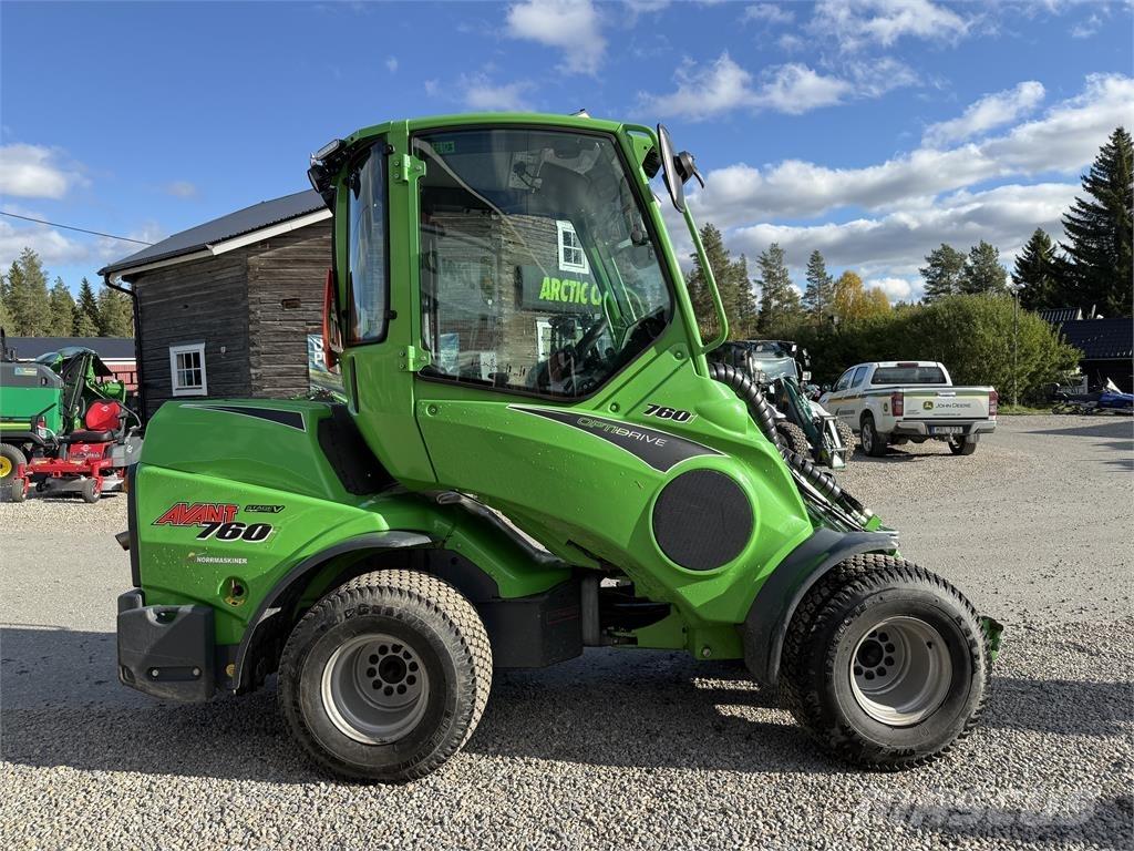 Avant 760i 滑移轉向裝載機