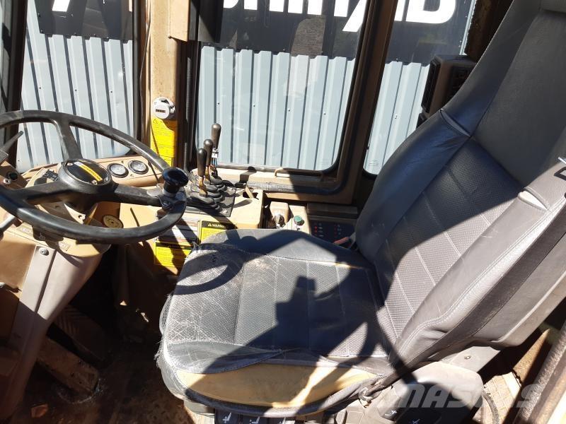 CAT IT 18B STORA BM 輪胎式裝載機