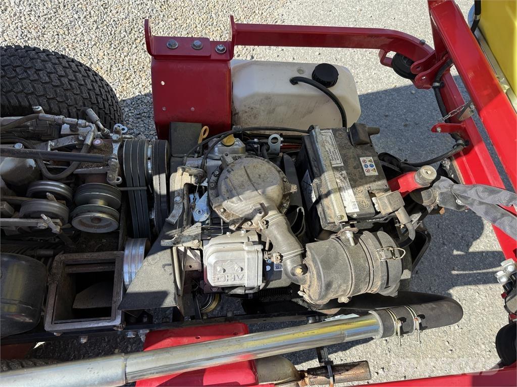 Ferrari 630 Turbograss 騎乘式割草機