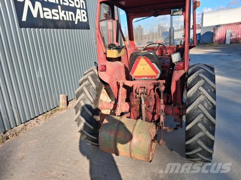 International 414 曳引機