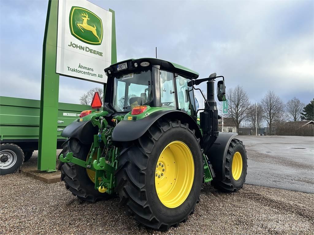John Deere 6120M 曳引機