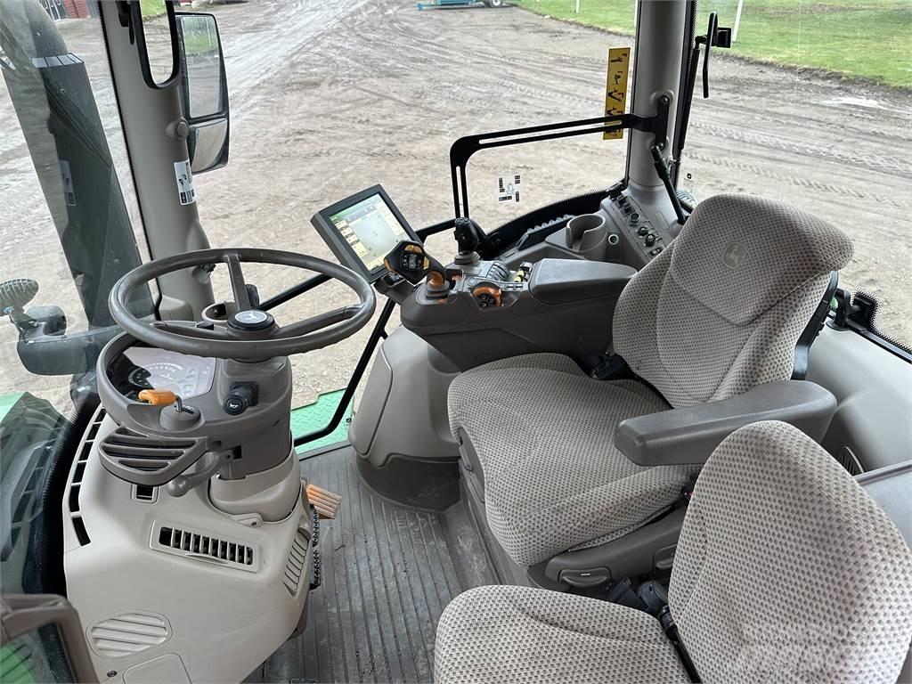 John Deere 6250R 曳引機