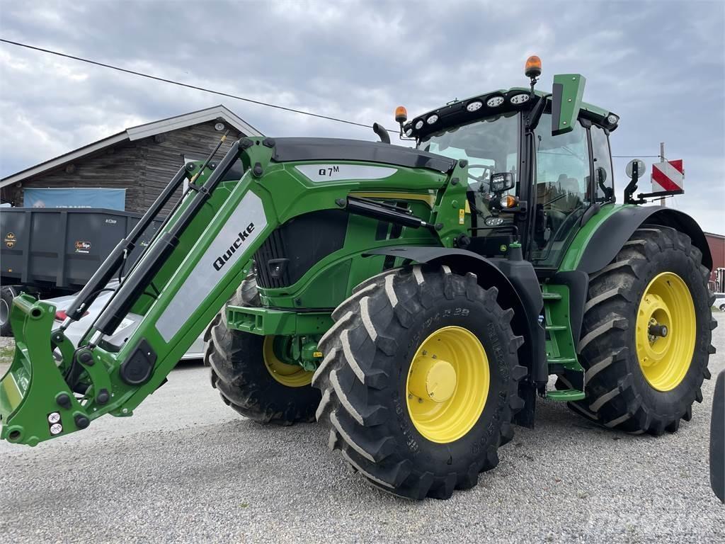 John Deere 6R 215 曳引機