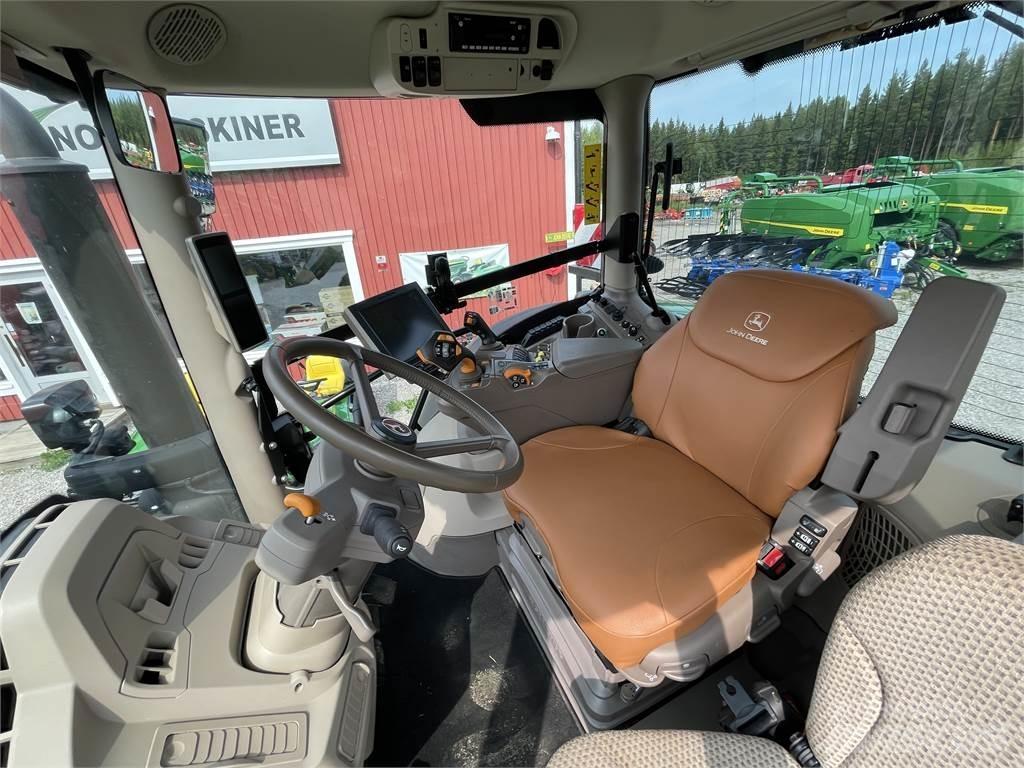 John Deere 6R 215 曳引機