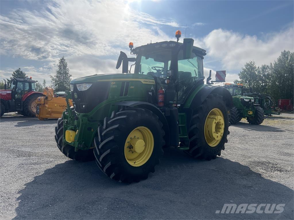 John Deere 6R 250 曳引機