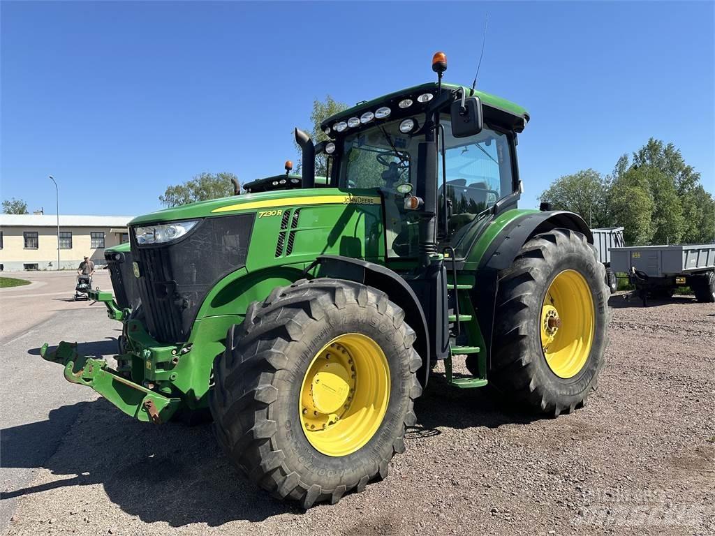 John Deere 7230R 曳引機