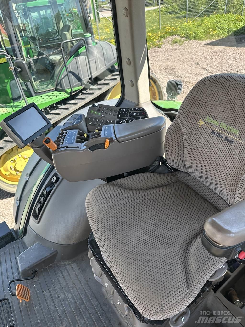 John Deere 7230R 曳引機