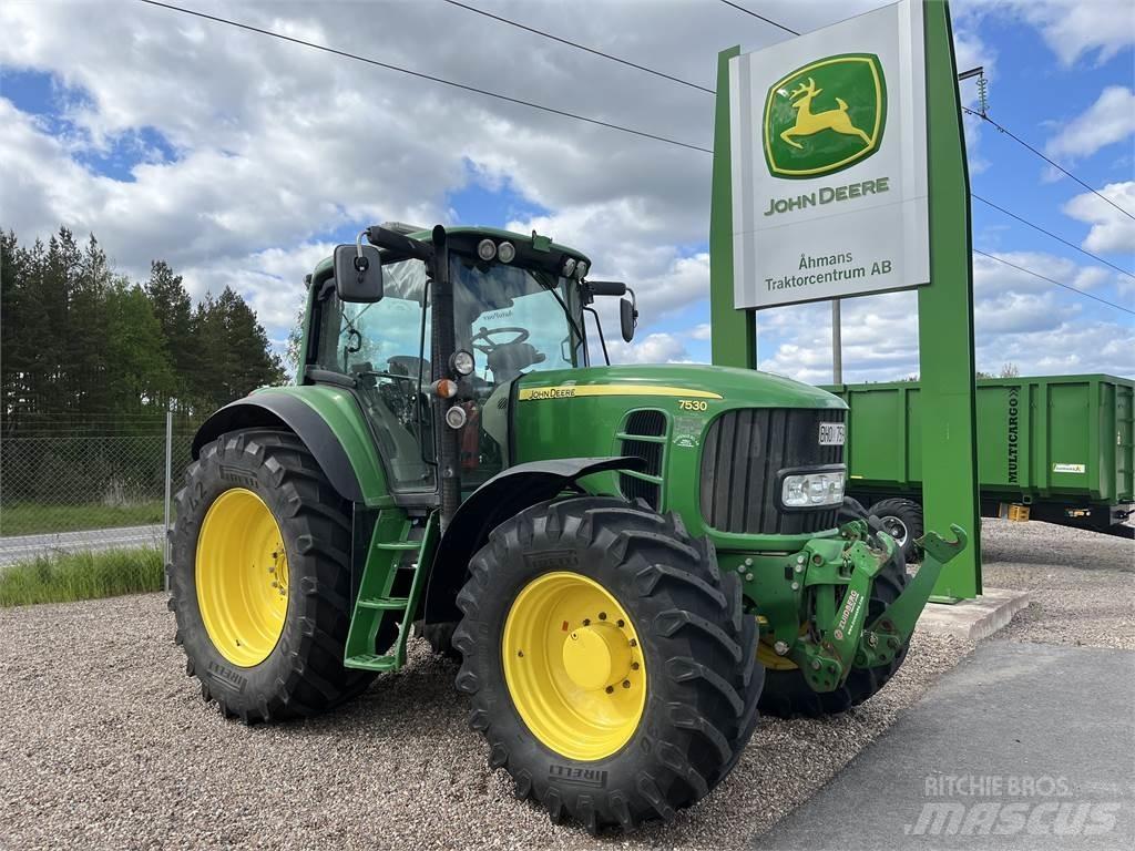 John Deere 7530 Premium 曳引機