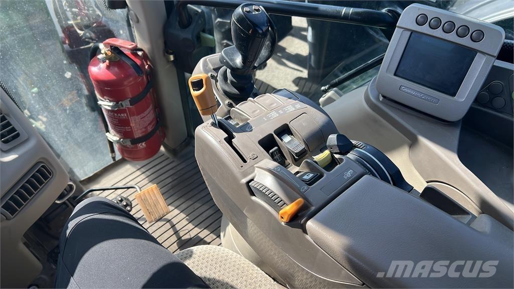 John Deere 7530 Premium 曳引機