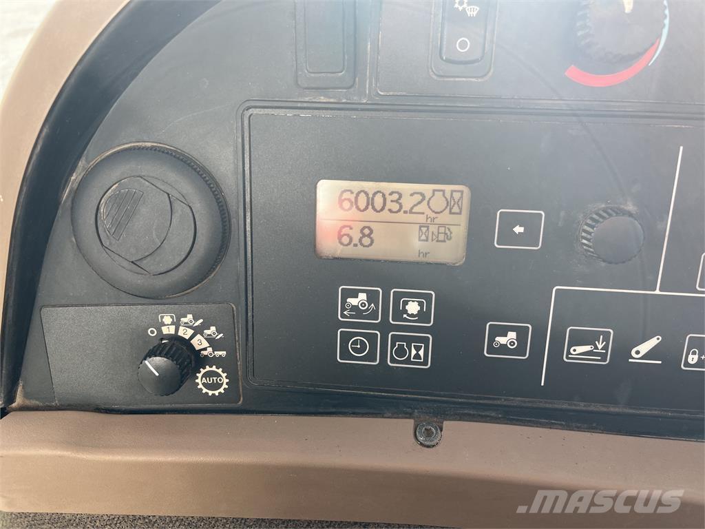 John Deere 7930 曳引機