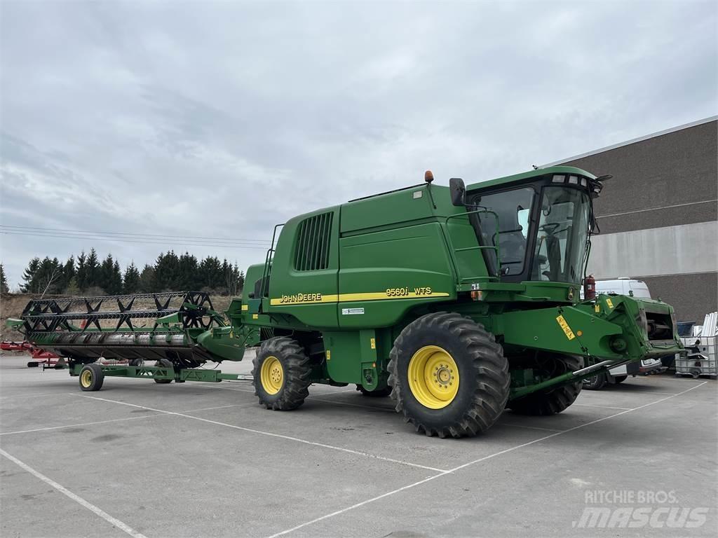 John Deere 9560i WTS 聯合收穫機
