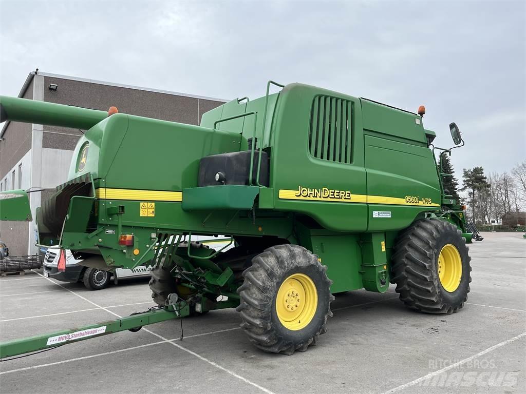 John Deere 9560i WTS 聯合收穫機