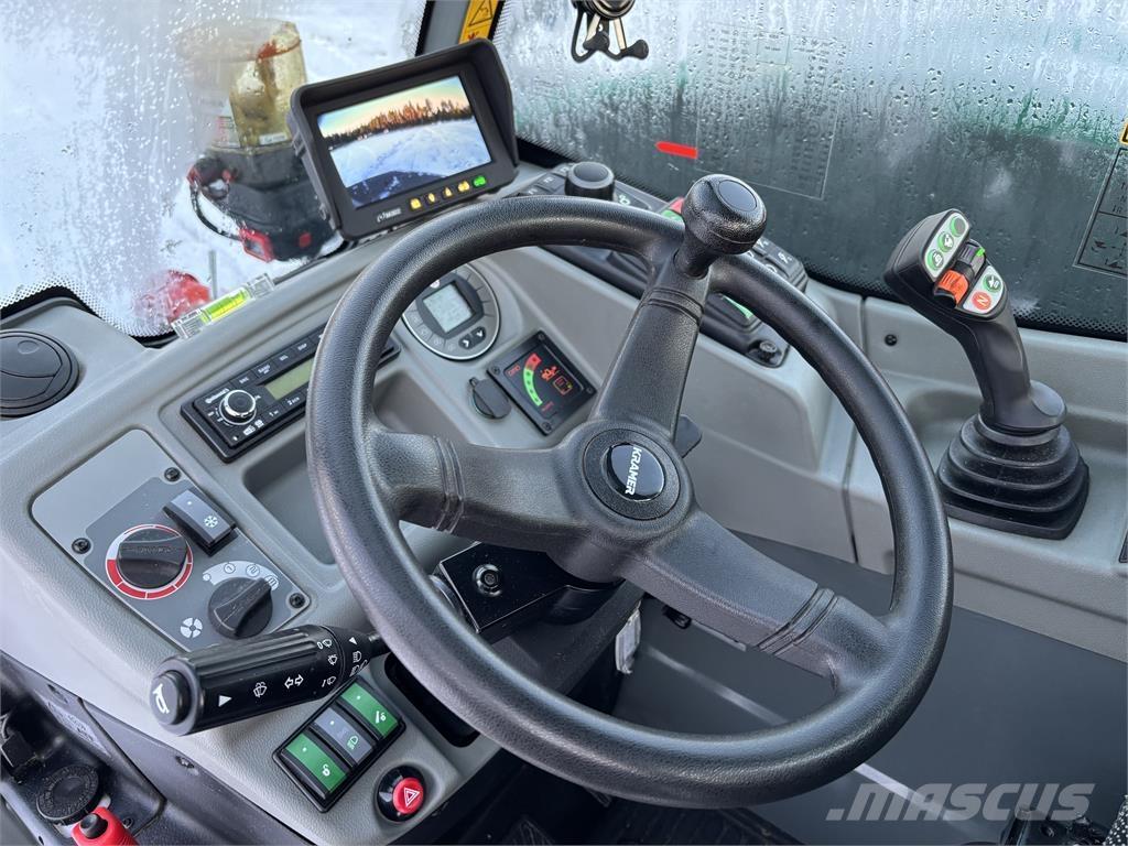 Kramer KT 276 FYND! 伸縮臂操作車