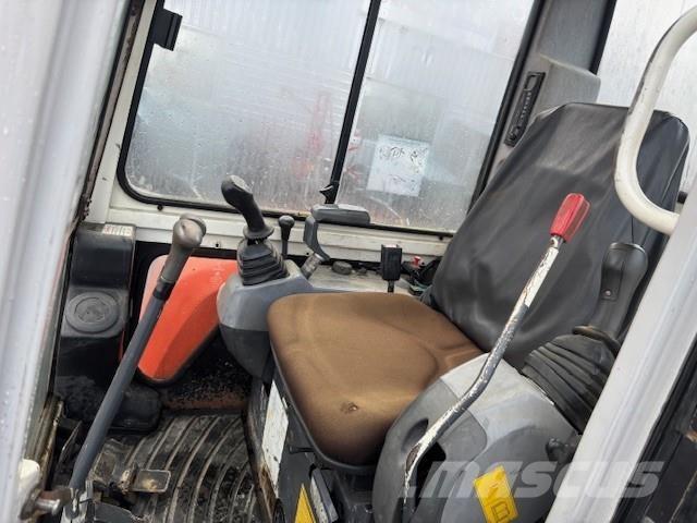 Kubota U35-3 a 履帶式 挖土機/掘鑿機/挖掘機