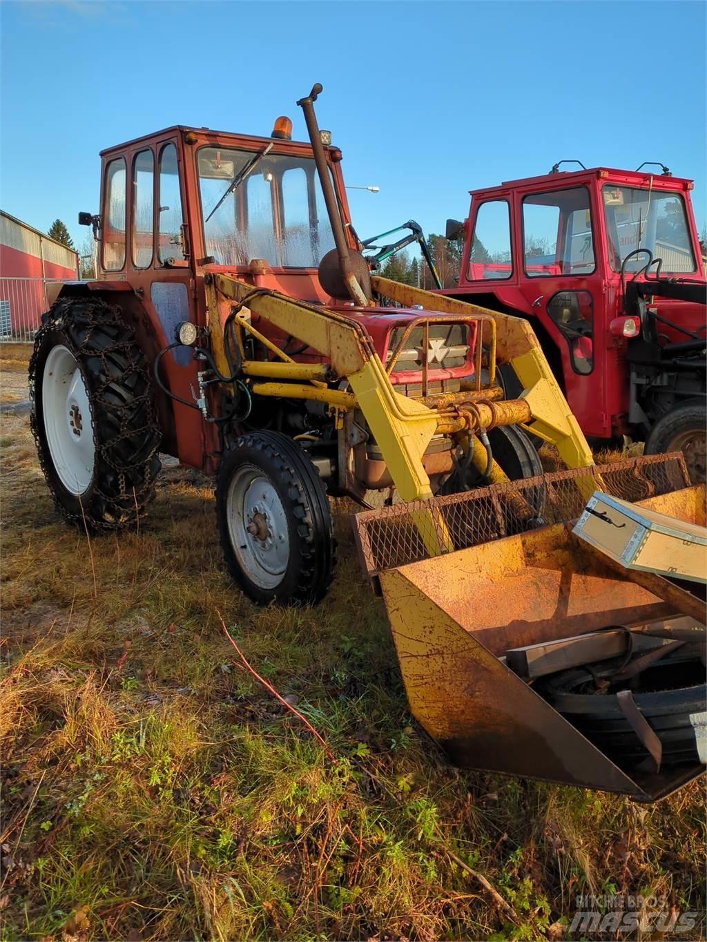 Massey Ferguson 135 曳引機