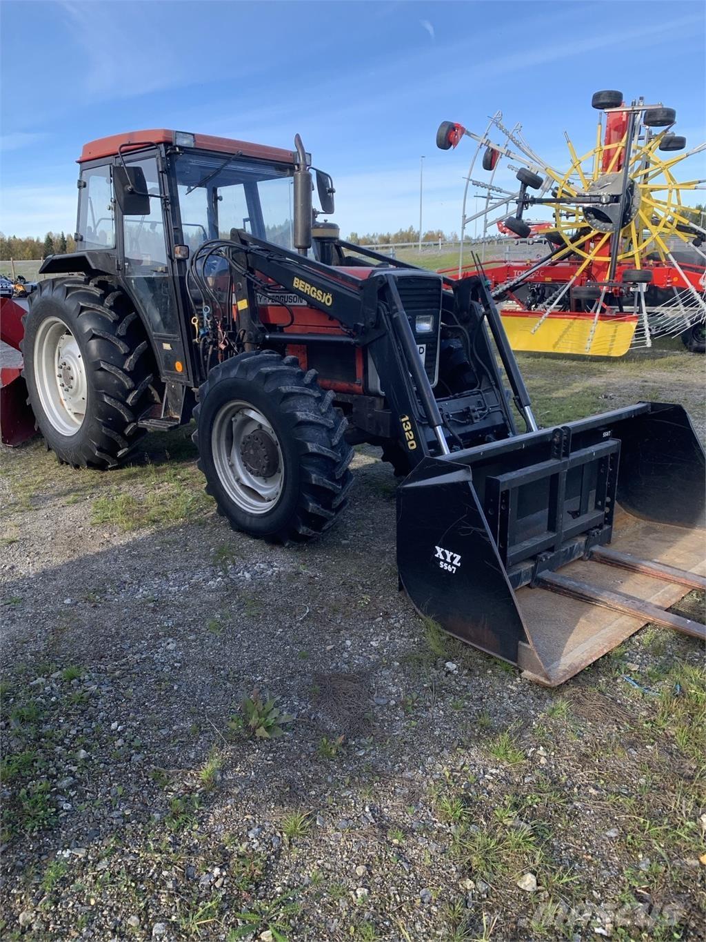 Massey Ferguson 365 4WD 曳引機