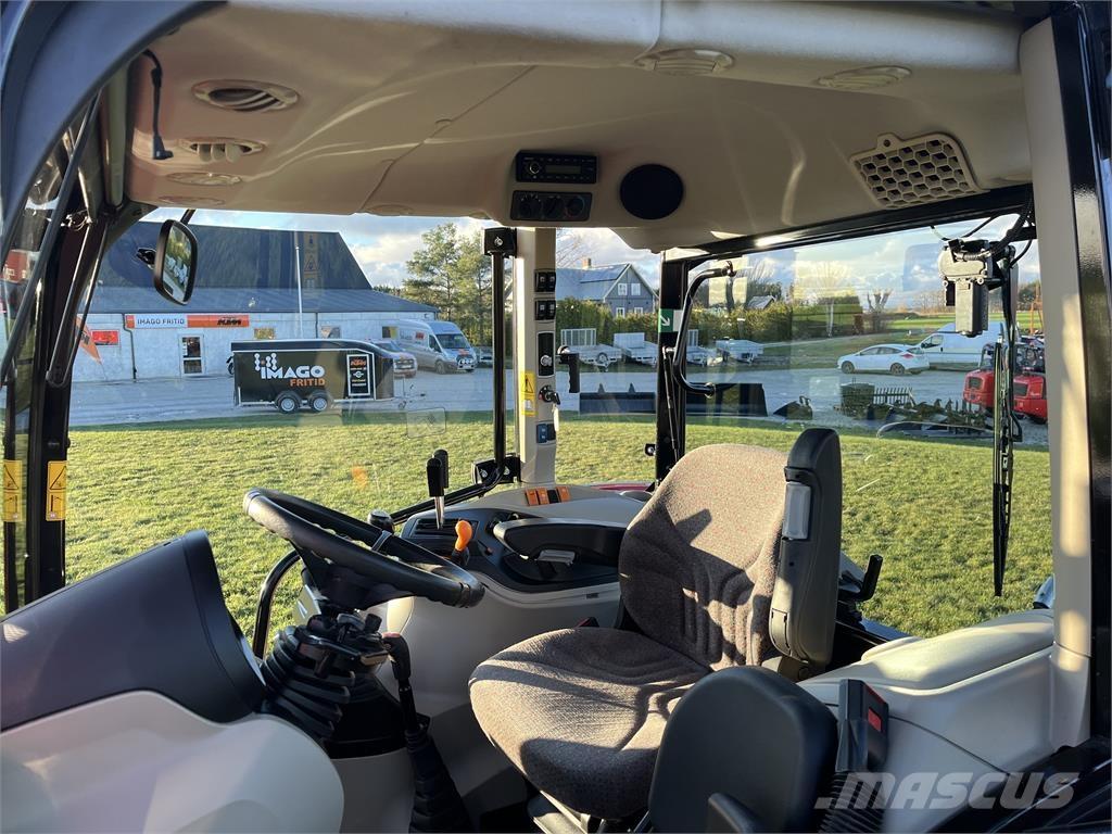 Massey Ferguson 4708M 曳引機