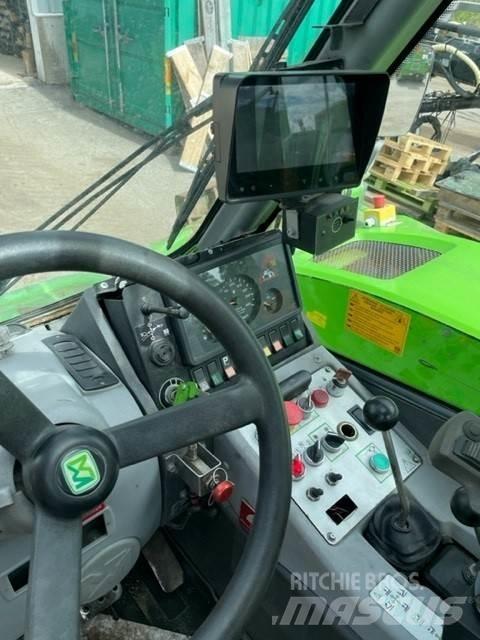 Merlo P38.13Plus 伸縮臂操作車