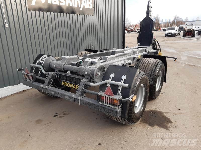 Pronar LASTVÄXLARE T185 反鏟裝載機
