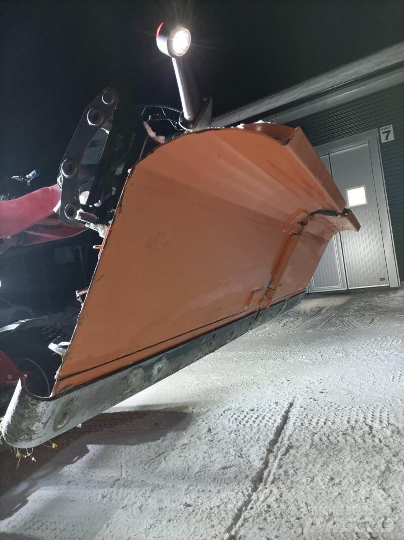 Pronar VIKPLOG 330 其他附件和零組件