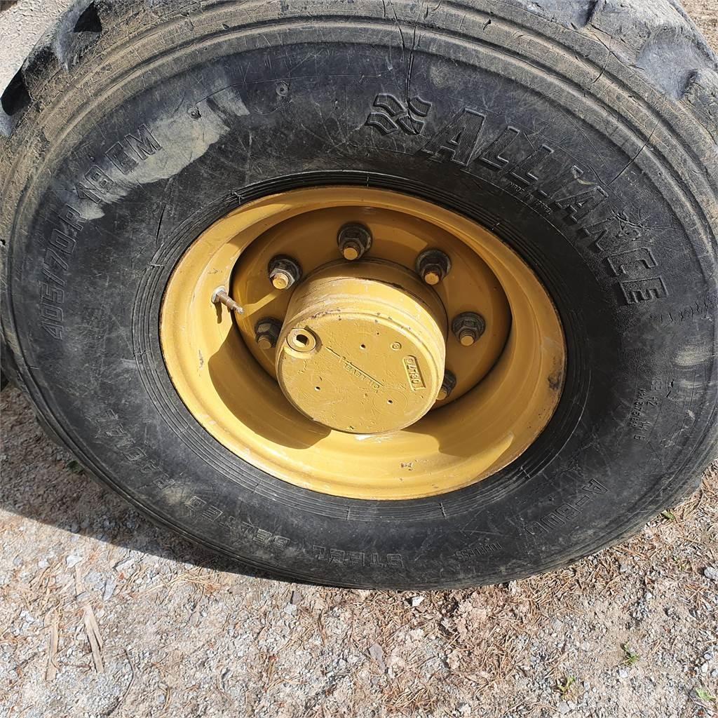  RESERVHJUL 405/70-18 輪胎、車輪和輪圈