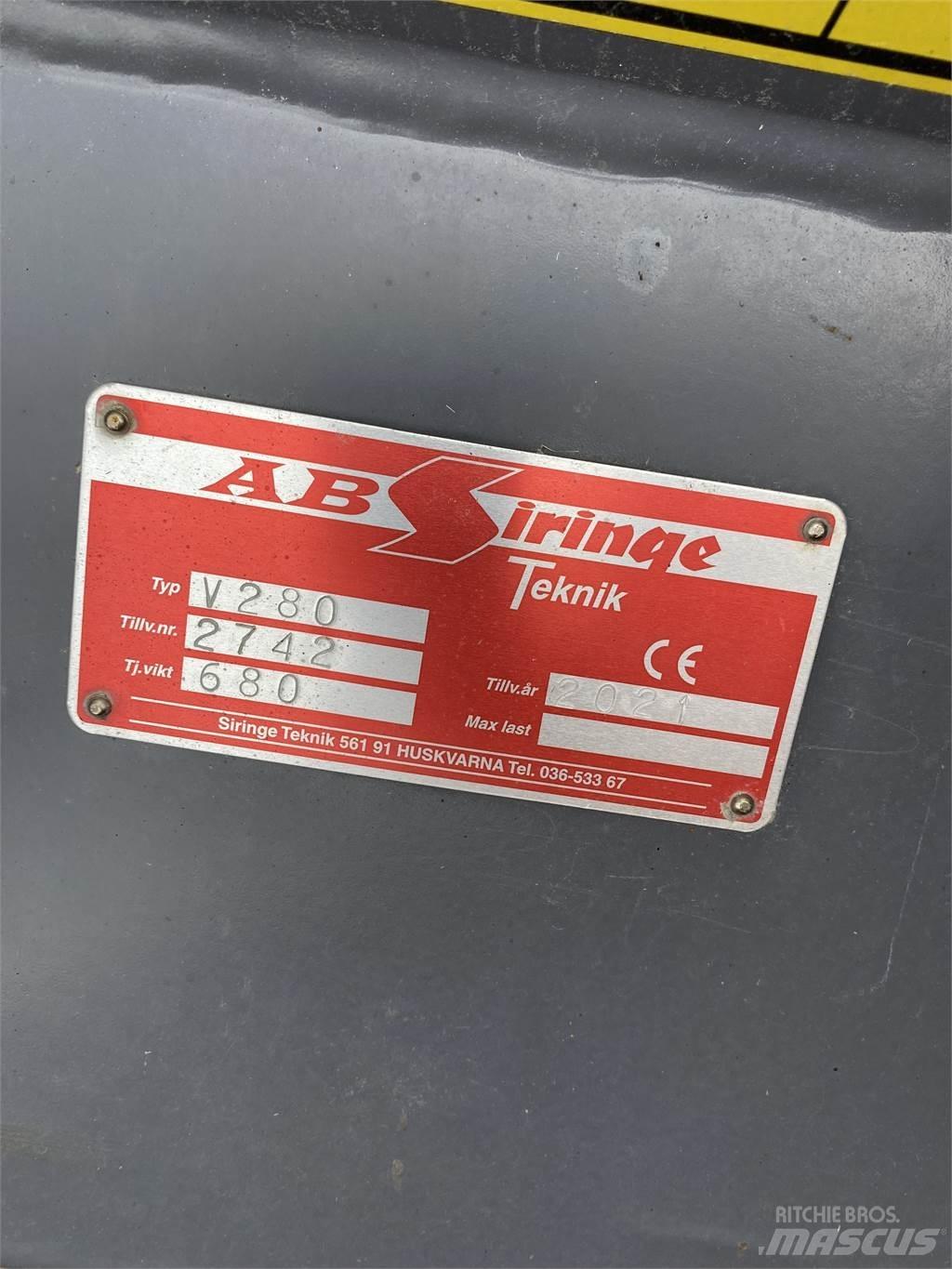 Siringe 280 VIKPLOG 刮雪板和犁