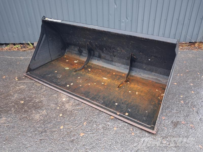  SNÖSKOPA ÅLÖ 220 EURO 其他曳引機配件