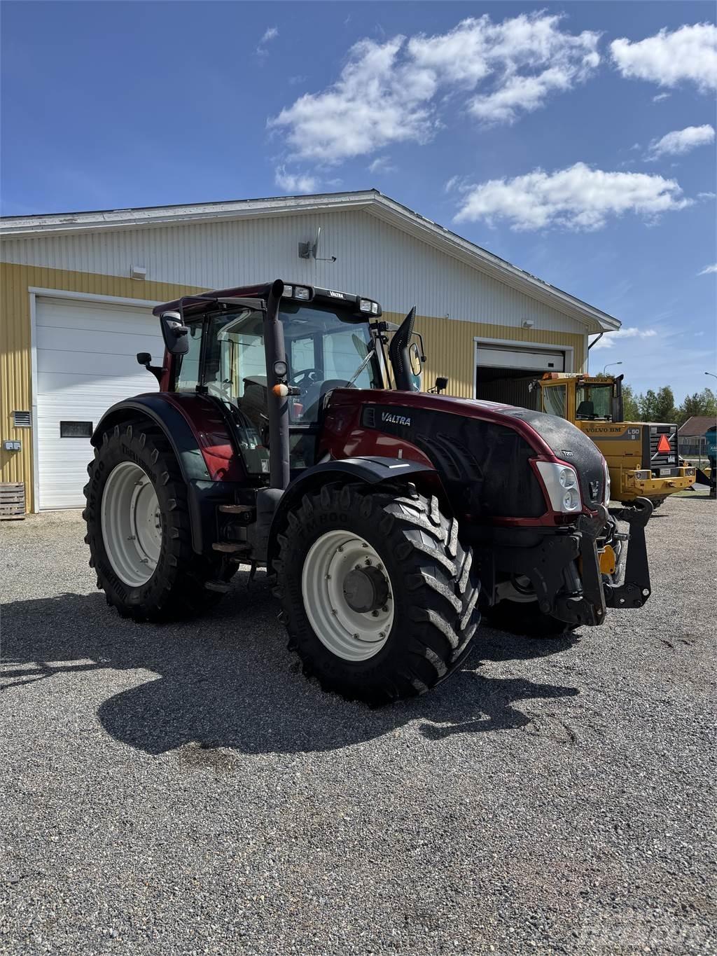 Valtra T203 Direct 曳引機