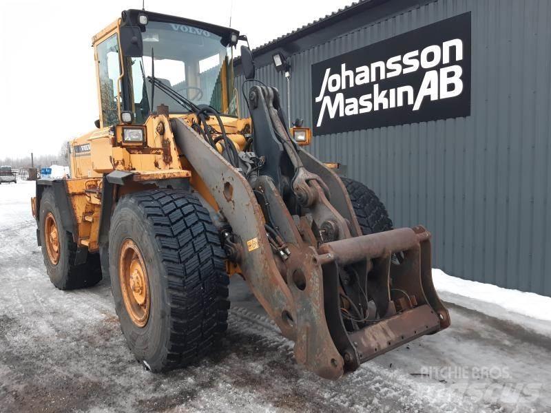 Volvo L90C 輪胎式裝載機