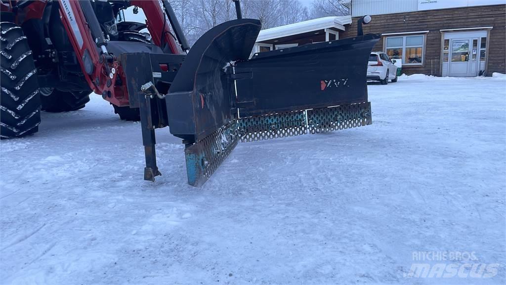 XYZ Vikplog 2800 刮雪板和犁
