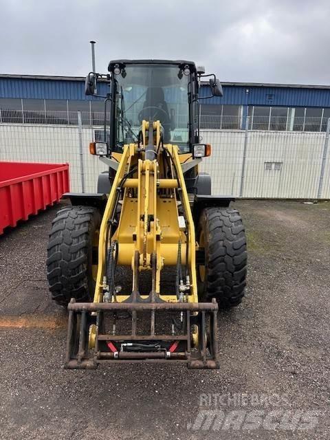 Yanmar V100 HJULLASTARE 輪胎式裝載機