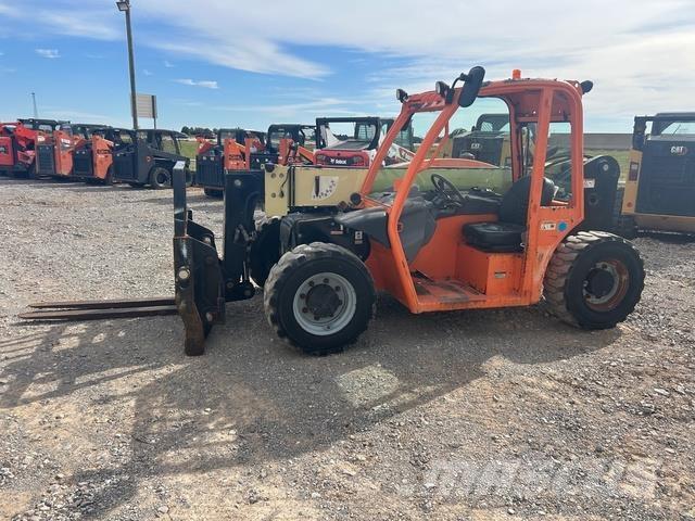 JLG G5-18 A 伸縮臂操作車