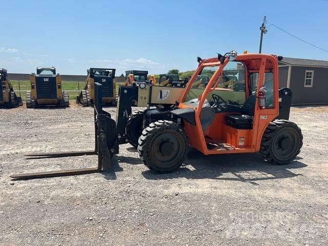 JLG G5-18A 伸縮臂操作車