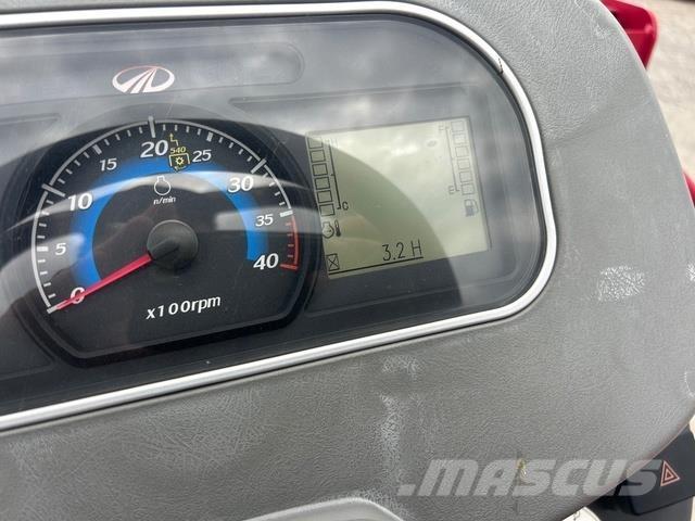 Mahindra 2660 其他