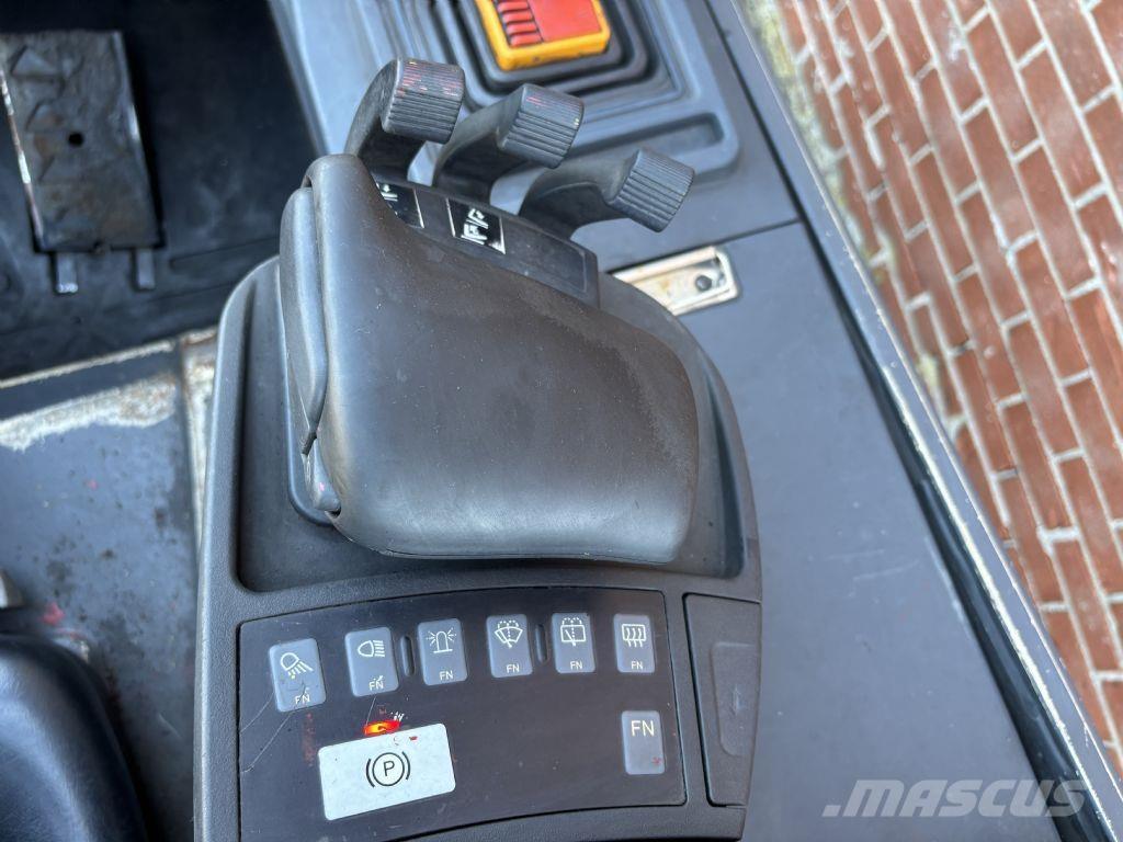 CAT 2EP5000 電動堆高機