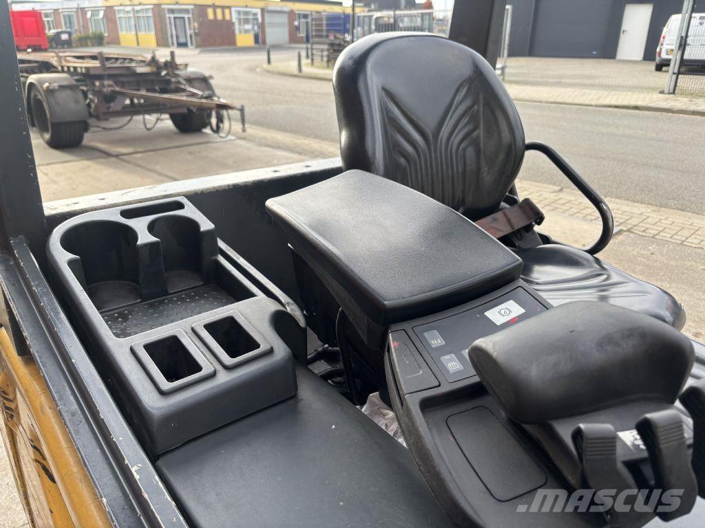 CAT 2EP5000 電動堆高機