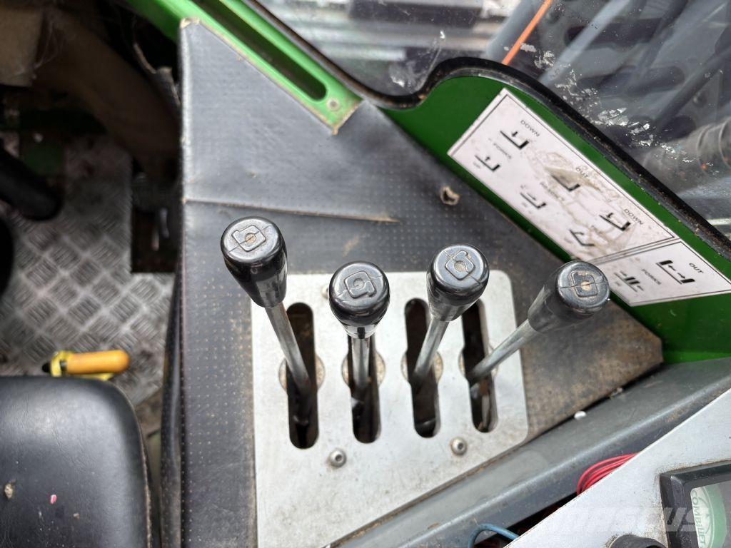 Combilift C5000E 鏟裝機