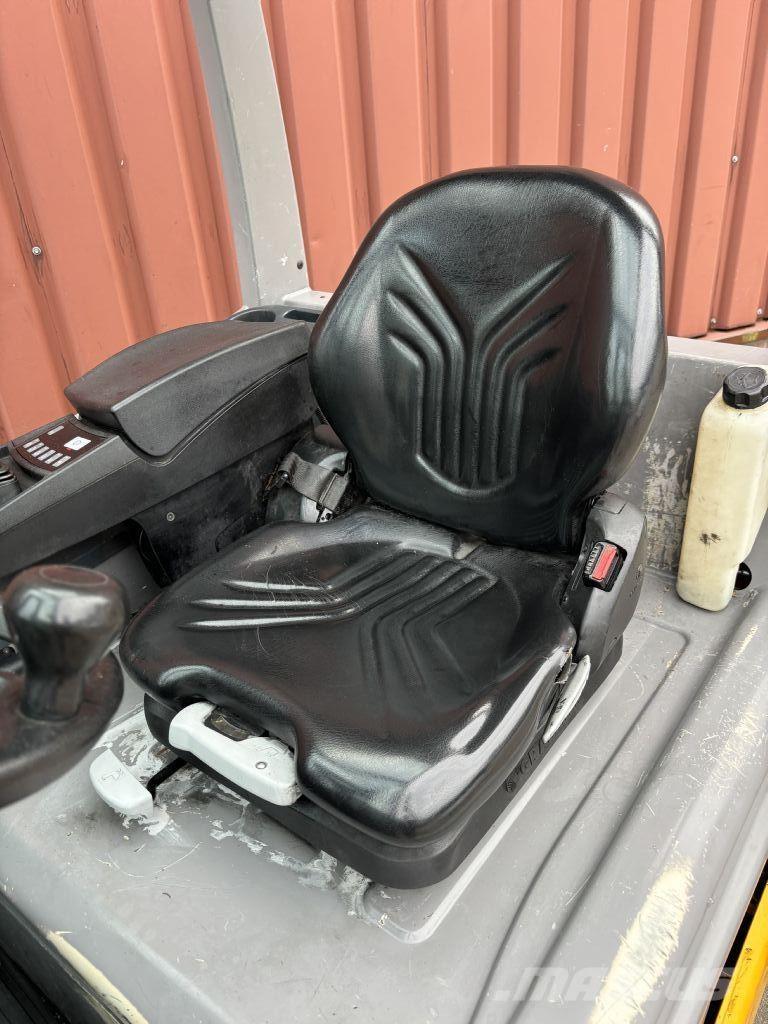 Jungheinrich EFG 425ks 電動堆高機