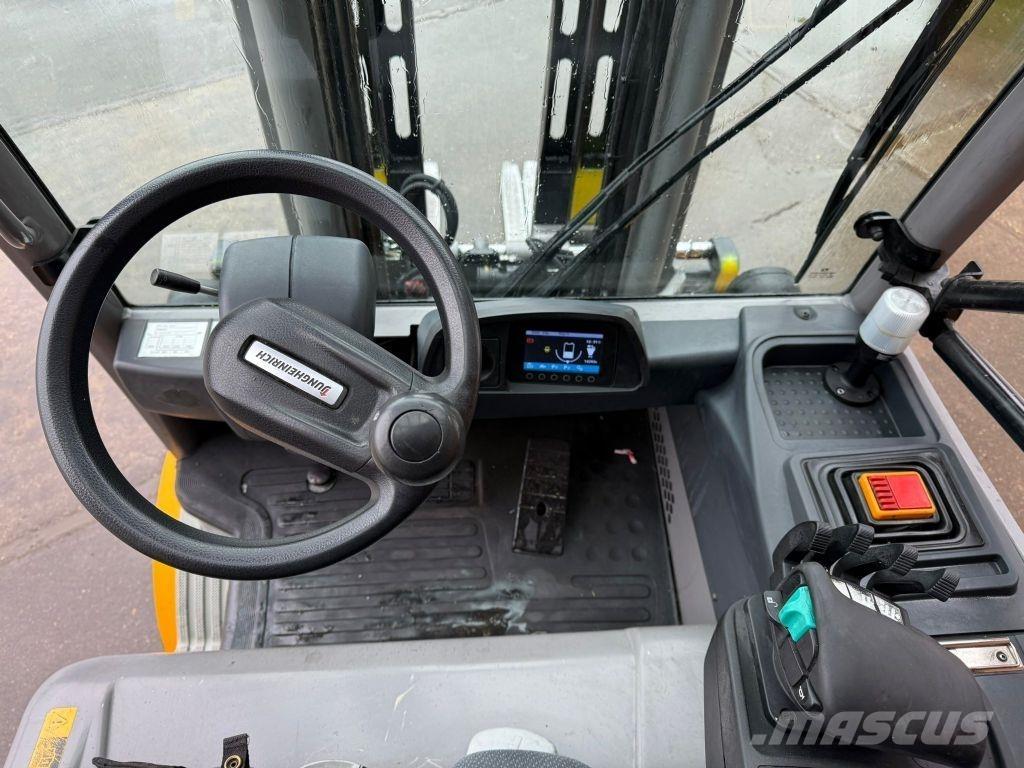 Jungheinrich EFG S30 電動堆高機