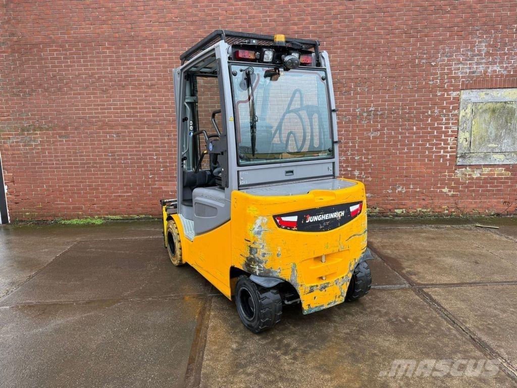 Jungheinrich EFG S30 電動堆高機